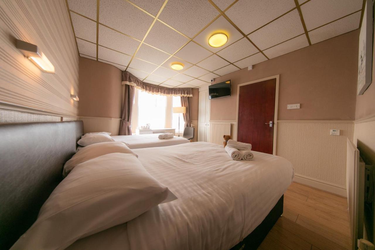 Lyndene Hotel Blackpool Eksteriør billede